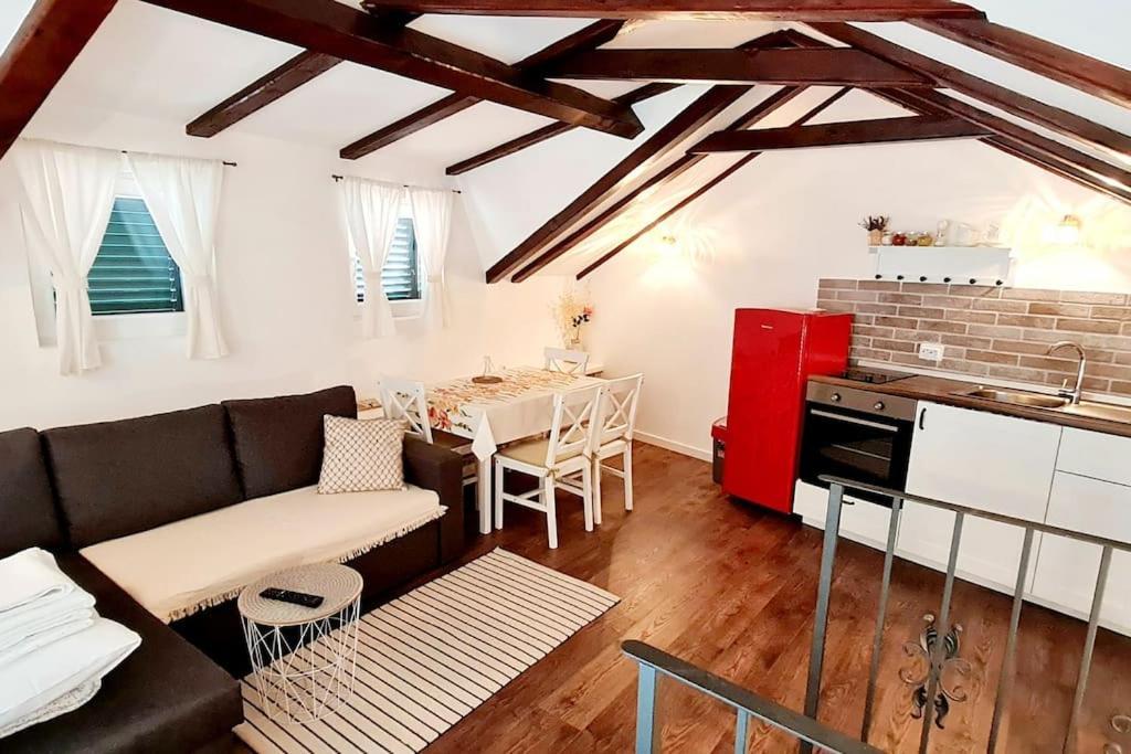 Apartmani Centar Βόντιτσε Εξωτερικό φωτογραφία